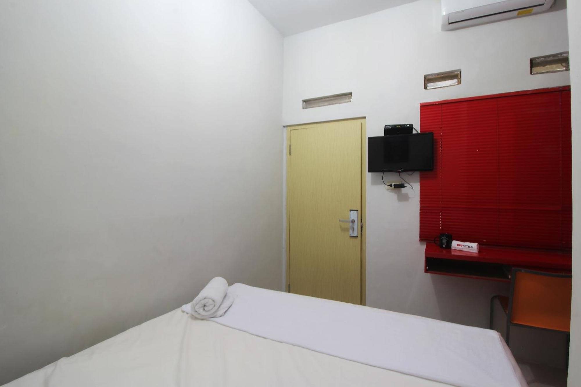 Oyo Life 2273 Pratama Homestay Bandar Lampung Eksteriør bilde